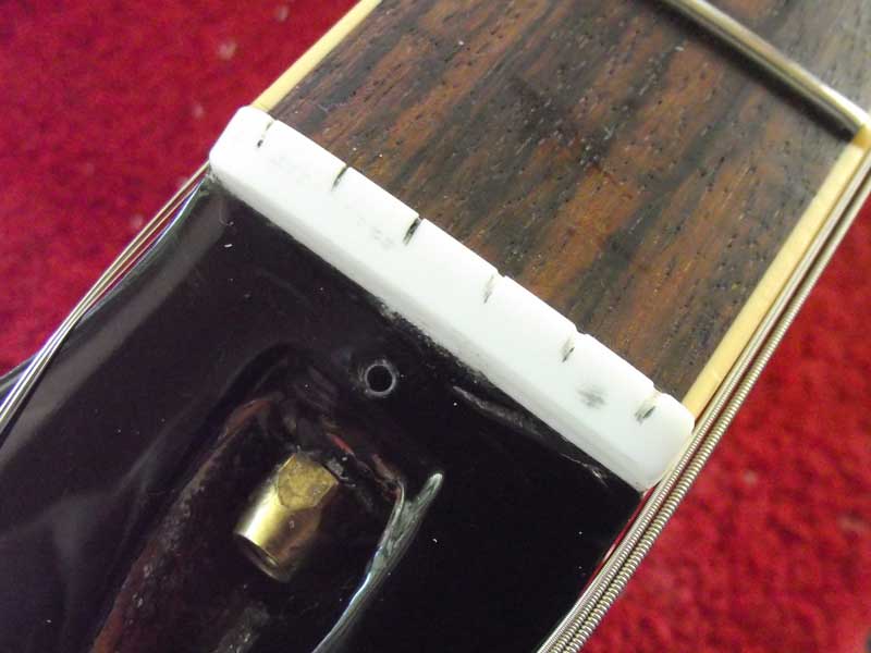 Les Paul Standard original Corian nut