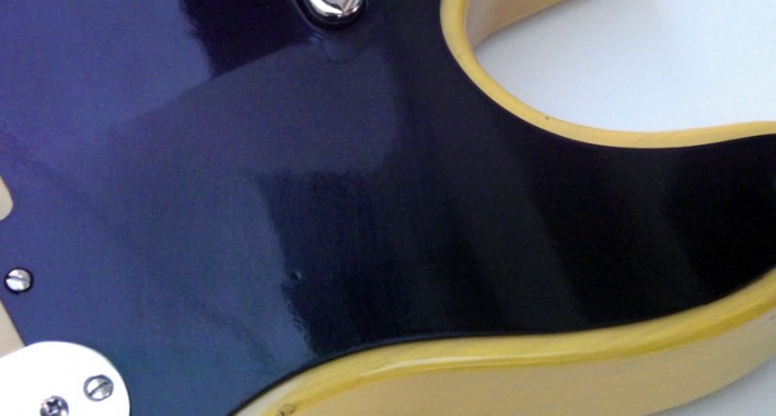 Close-up of the disressed pickguard